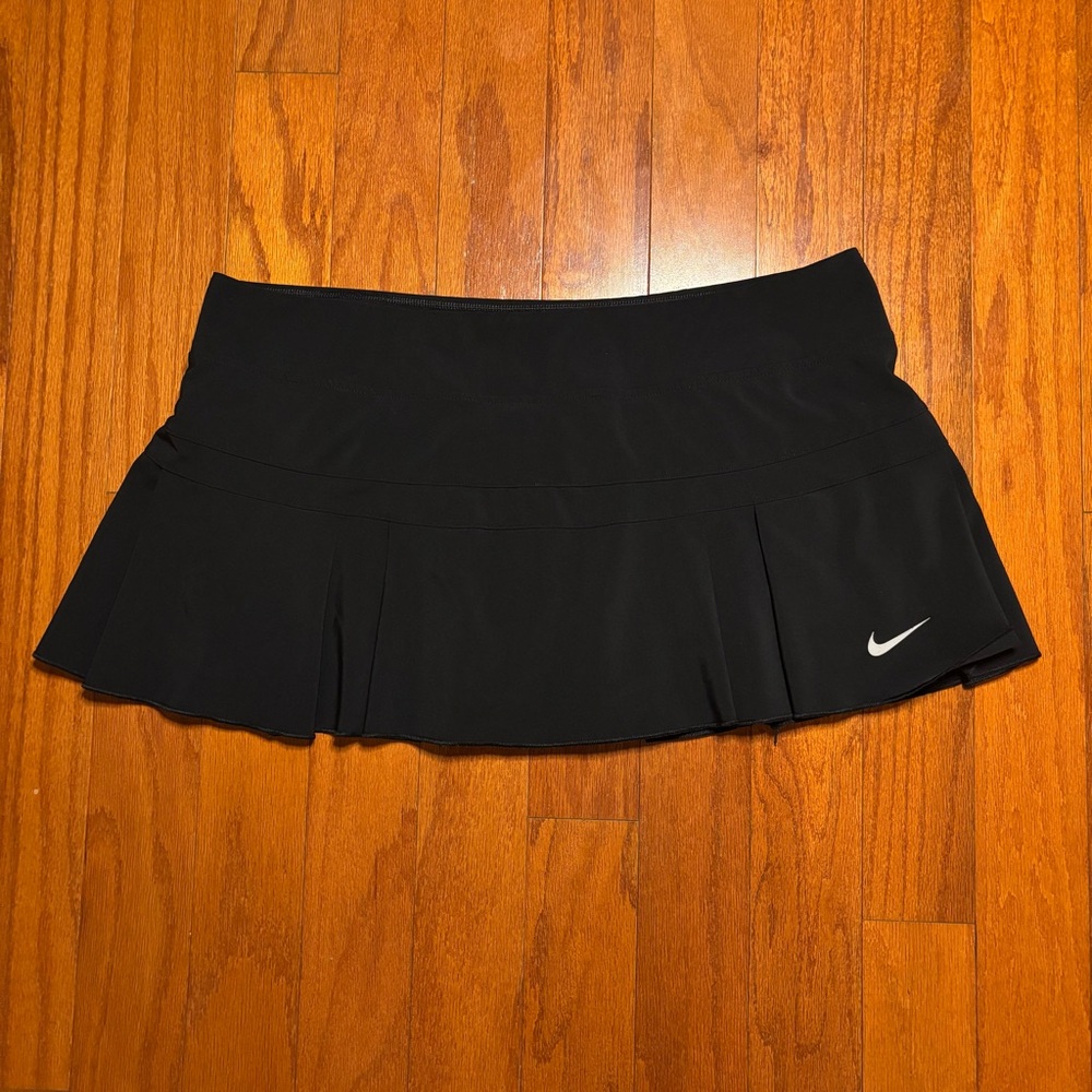 NIKE black tennis skort / skirt - Size XL - Picture 2 of 6